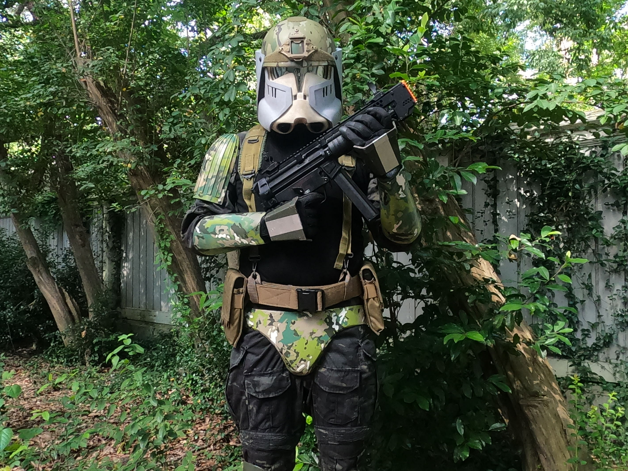 Trooper Helmet with Camo Top